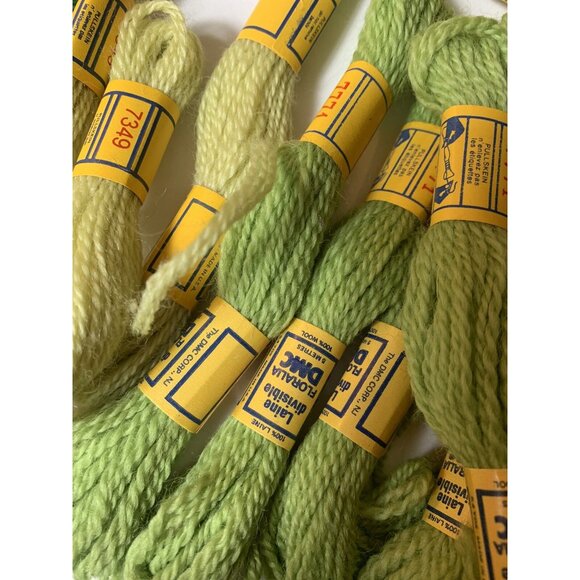 Vintage DMC Wool Yarn Laine Divisible 5 Meters Lot of 30 Light Green Variation - Picture 4 of 8
